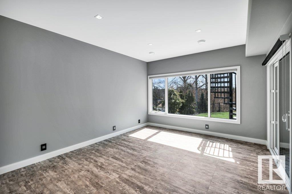 












84 MISSION AV

,
St. Albert,




Alberta
T8N1H8

