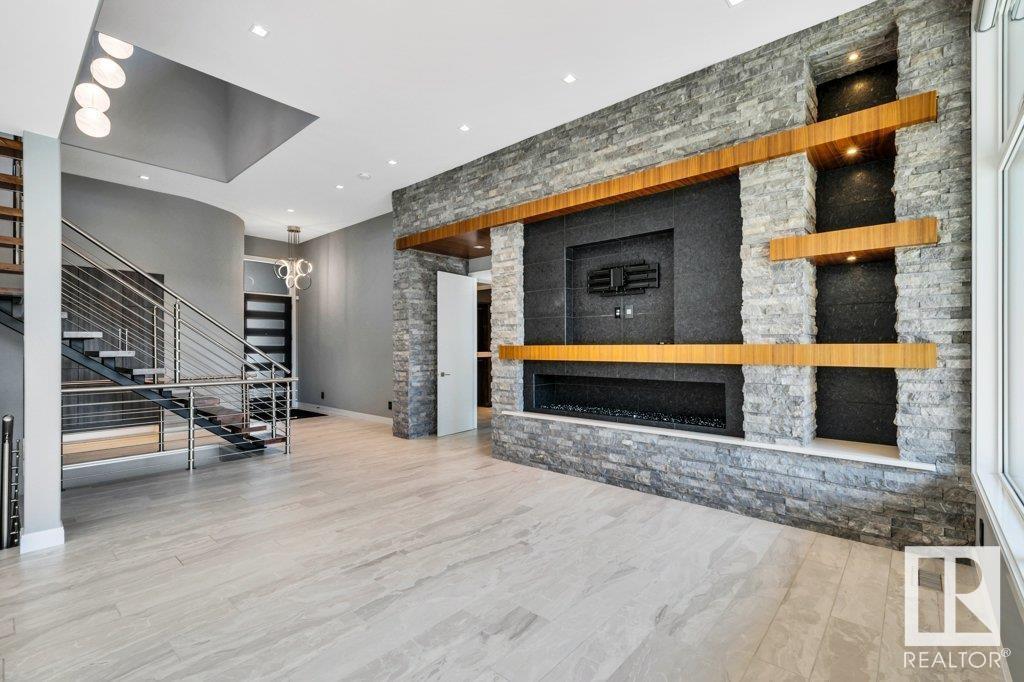 












84 MISSION AV

,
St. Albert,




Alberta
T8N1H8

