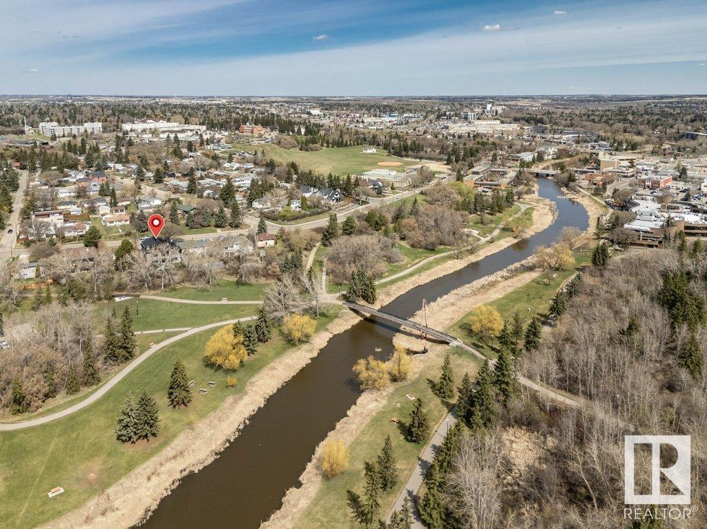 












84 MISSION AV

,
St. Albert,




Alberta
T8N1H8

