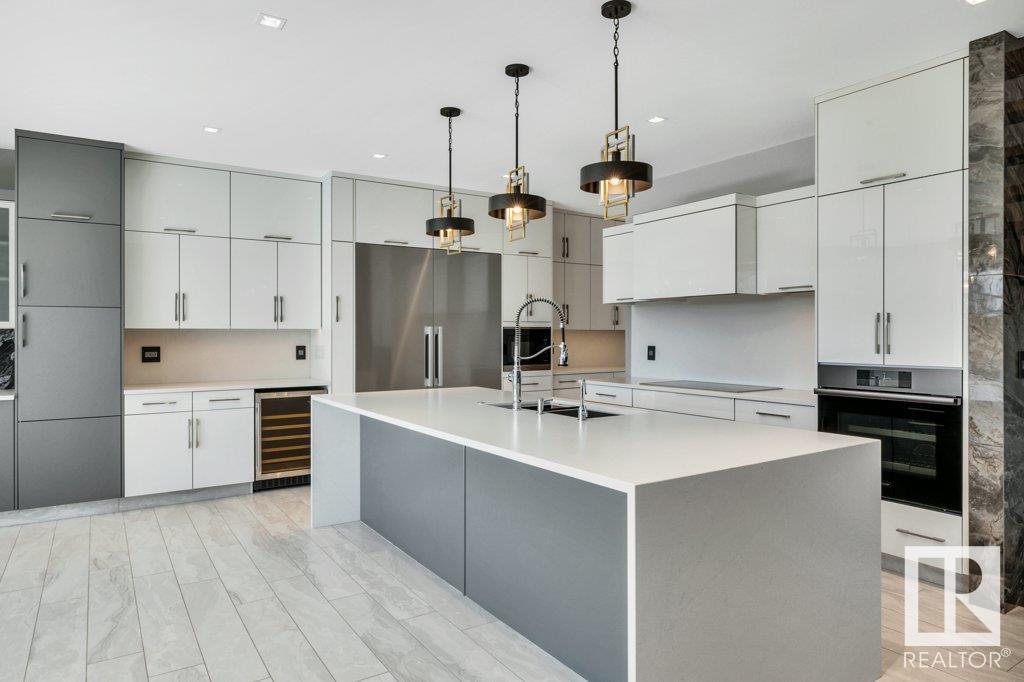 












84 MISSION AV

,
St. Albert,




Alberta
T8N1H8


