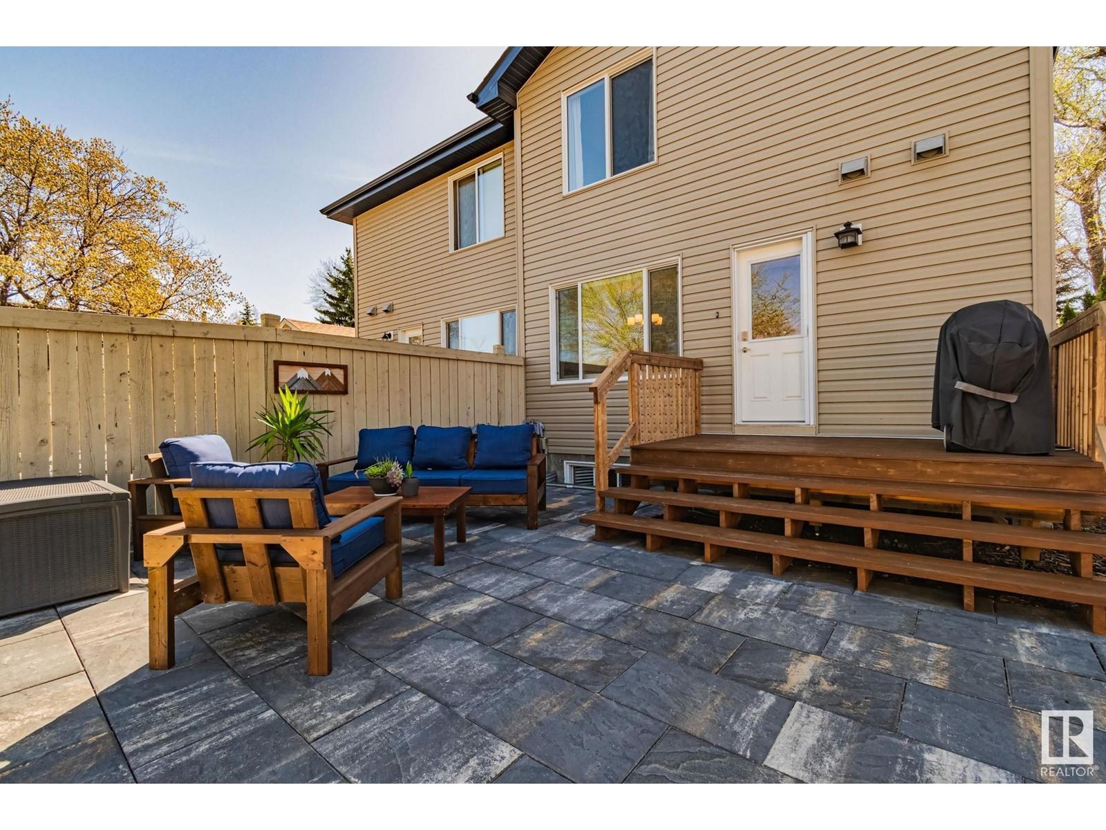 












9816 79 AV NW NW

,
Edmonton,




Alberta
T6E1R1


