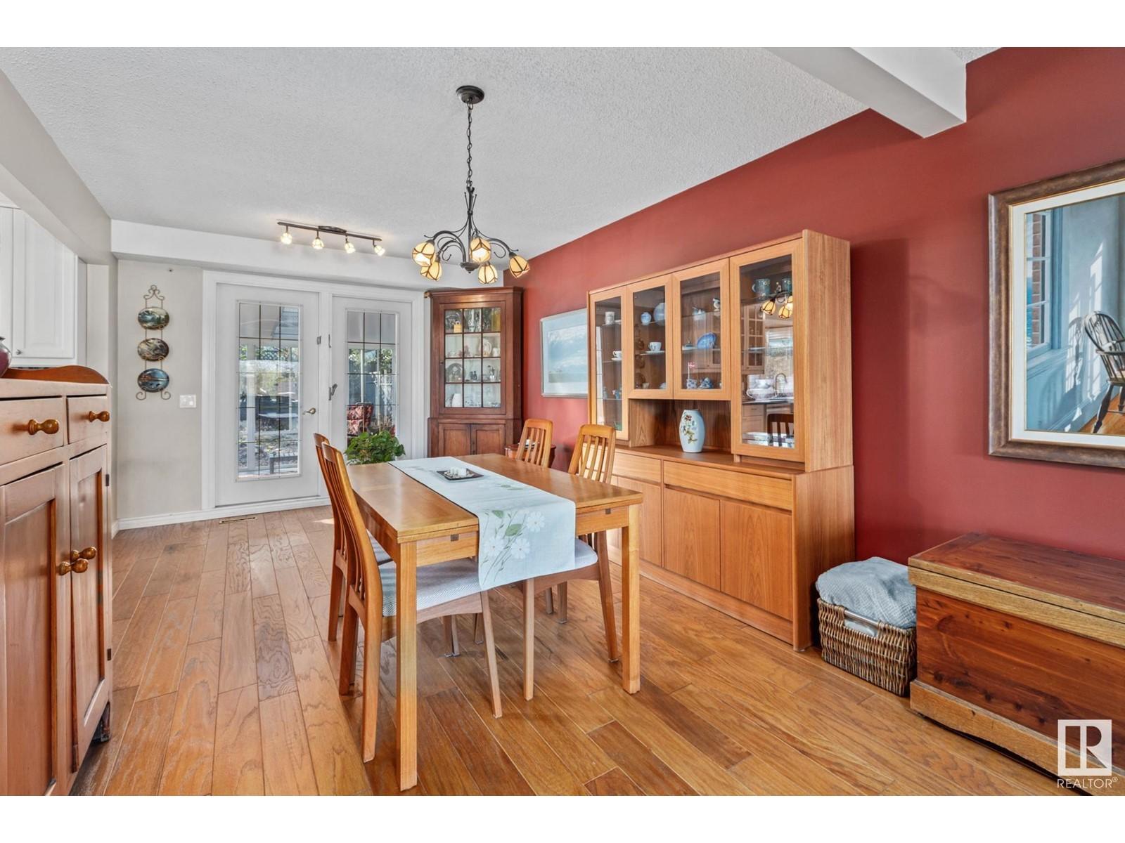 












2 BANTING PL

,
St. Albert,




Alberta
T8N2K1

