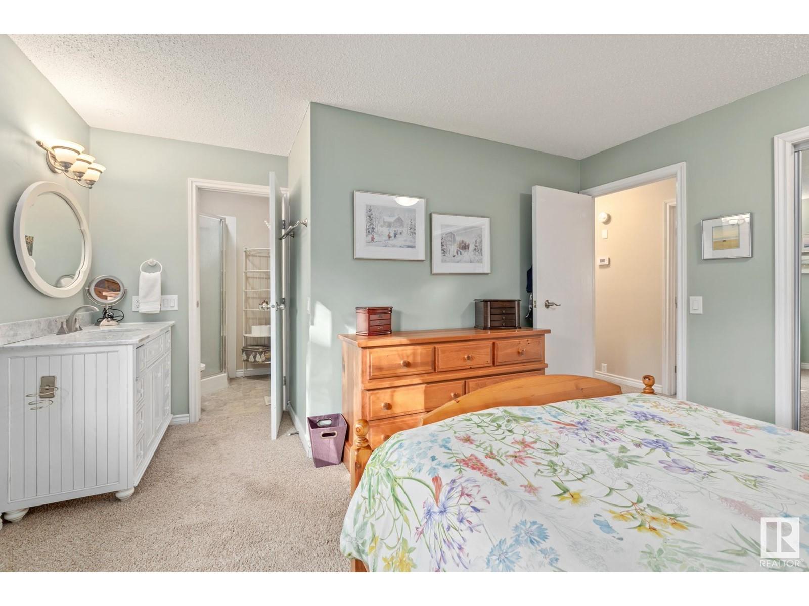 












2 BANTING PL

,
St. Albert,




Alberta
T8N2K1

