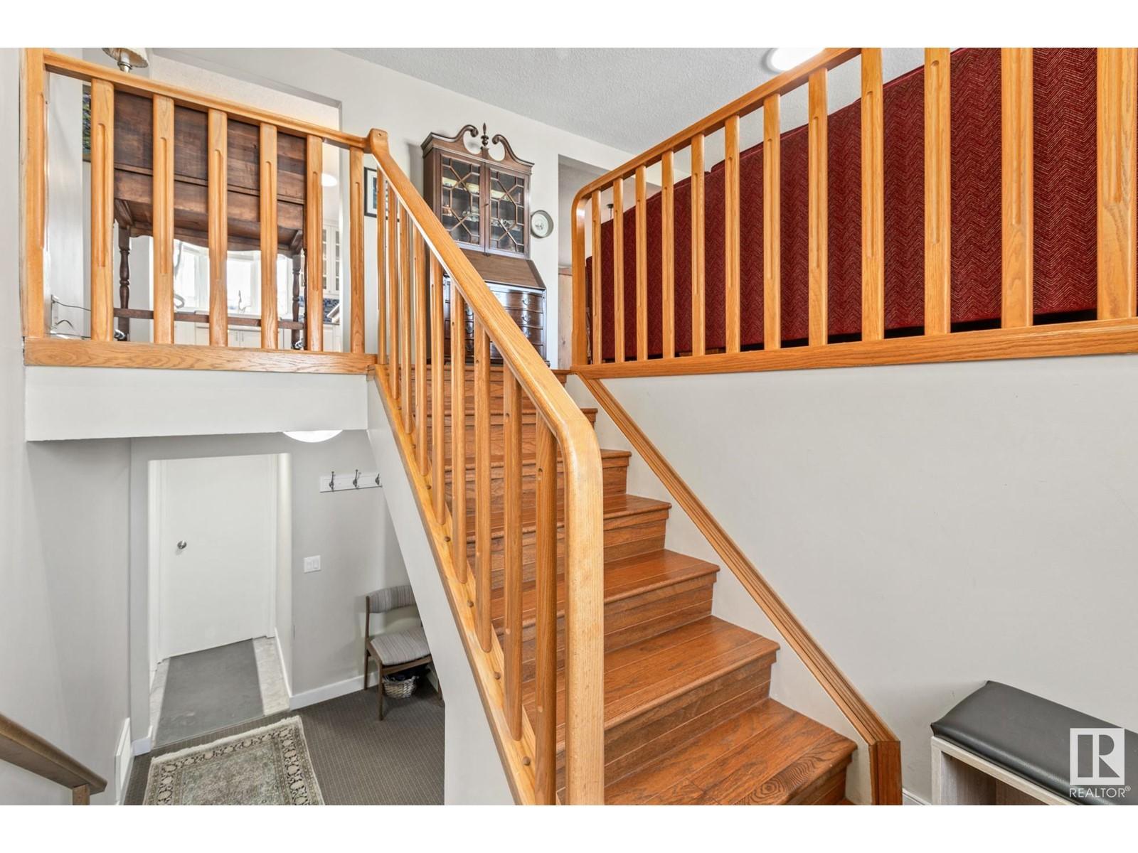 












2 BANTING PL

,
St. Albert,




Alberta
T8N2K1

