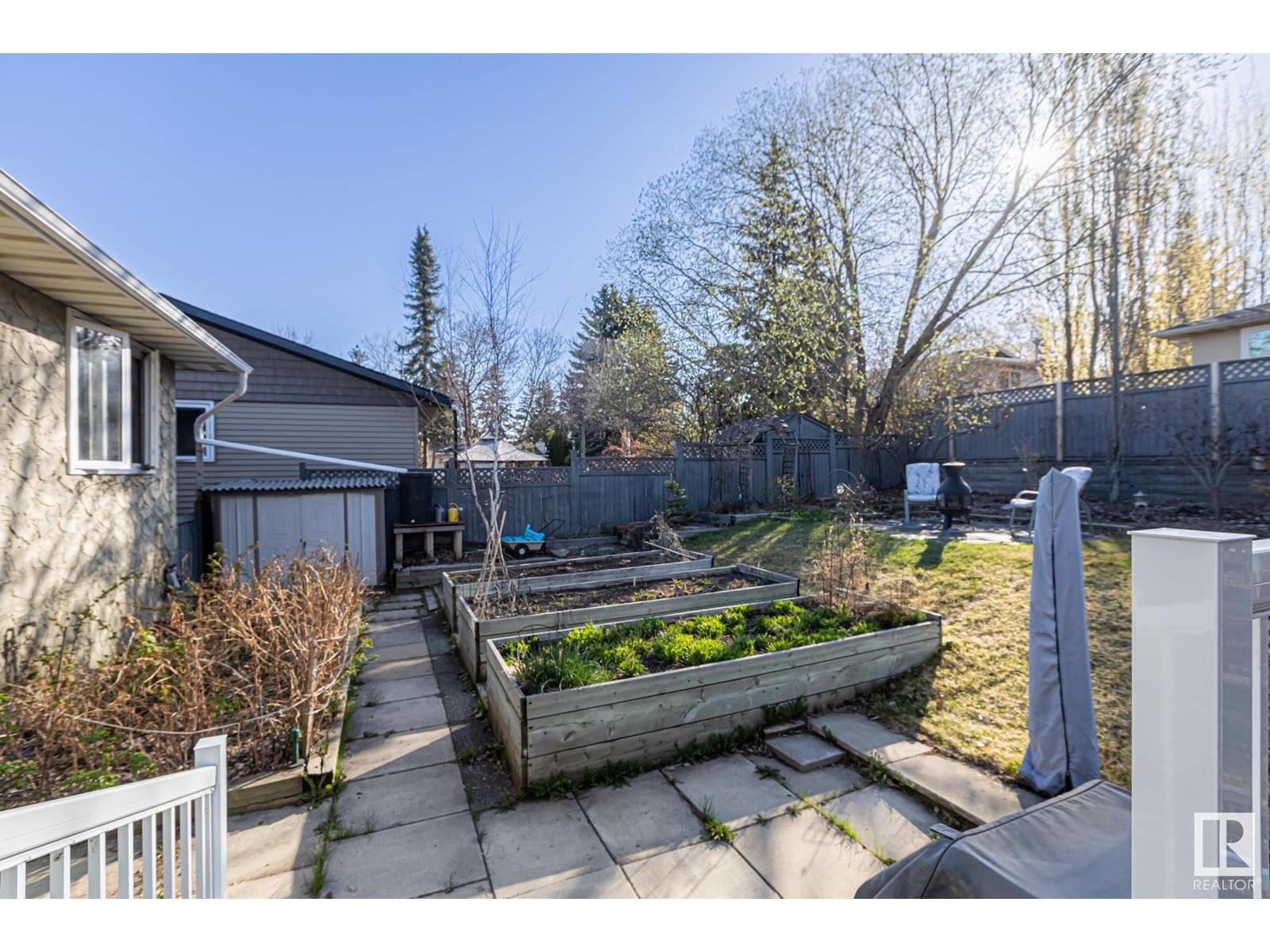 












2 BANTING PL

,
St. Albert,




Alberta
T8N2K1

