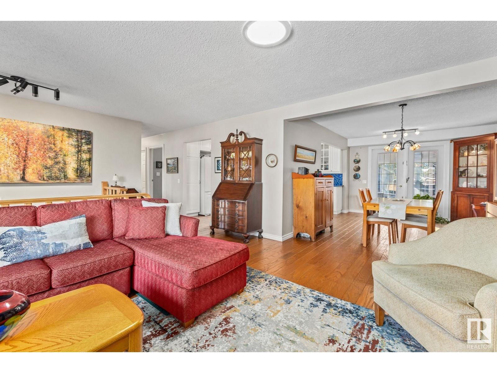 












2 BANTING PL

,
St. Albert,




Alberta
T8N2K1

