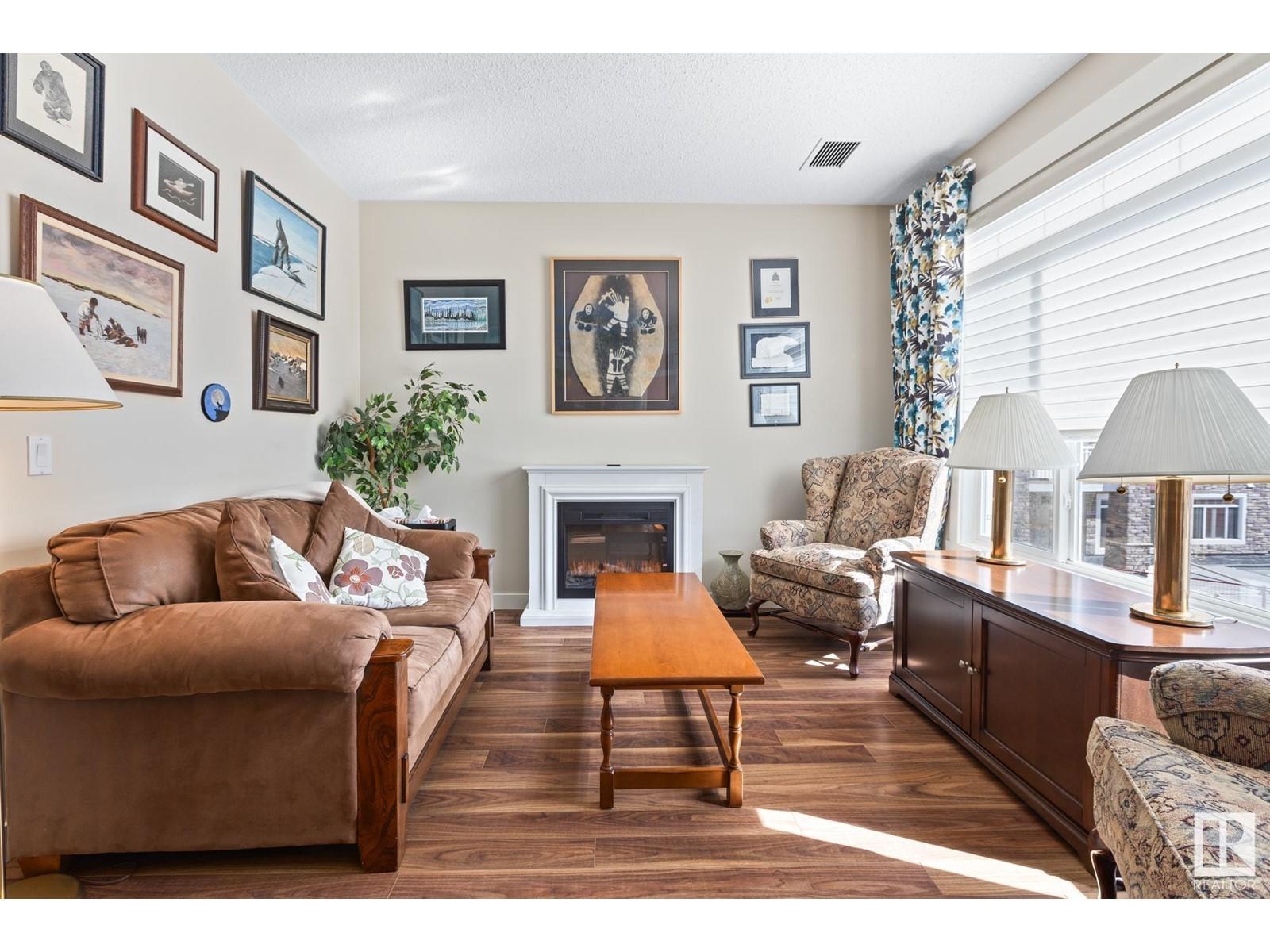 












#215 511 QUEEN ST

,
Spruce Grove,




Alberta
T7X0G4

