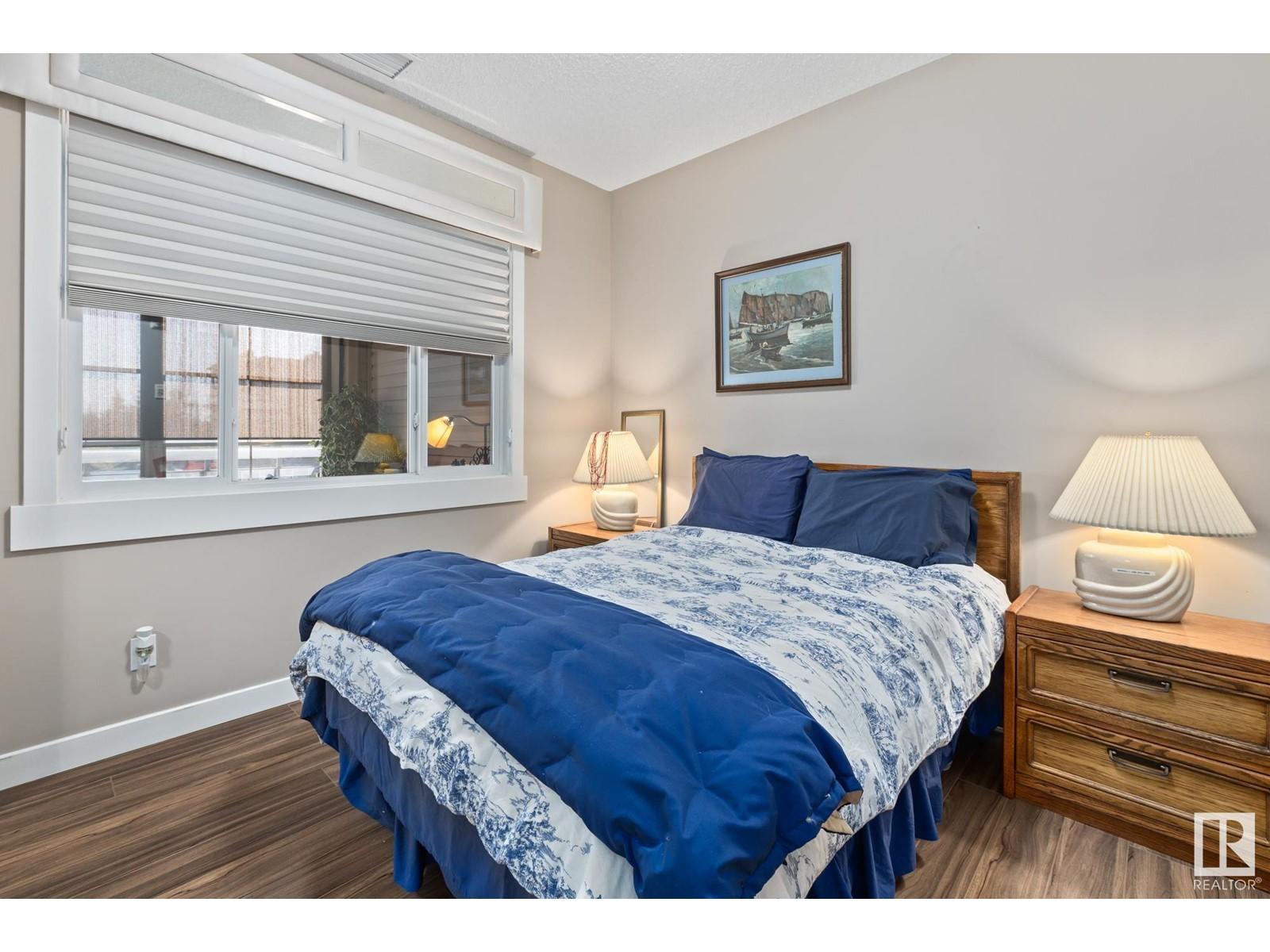 












#215 511 QUEEN ST

,
Spruce Grove,




Alberta
T7X0G4

