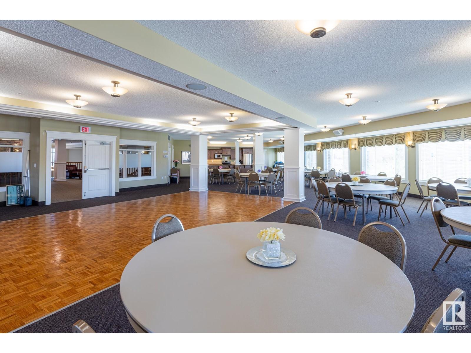 












#215 511 QUEEN ST

,
Spruce Grove,




Alberta
T7X0G4

