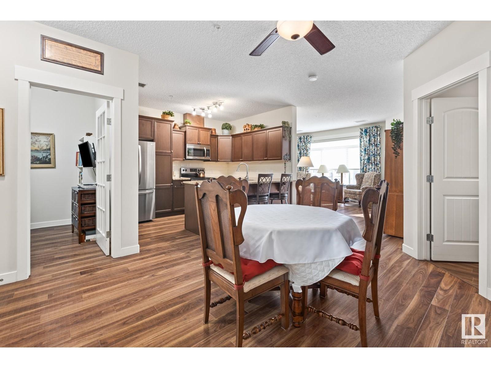 












#215 511 QUEEN ST

,
Spruce Grove,




Alberta
T7X0G4

