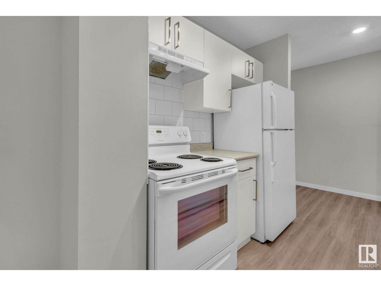 












#403 10175 114 ST NW

,
Edmonton,




Alberta
T5K2L4

