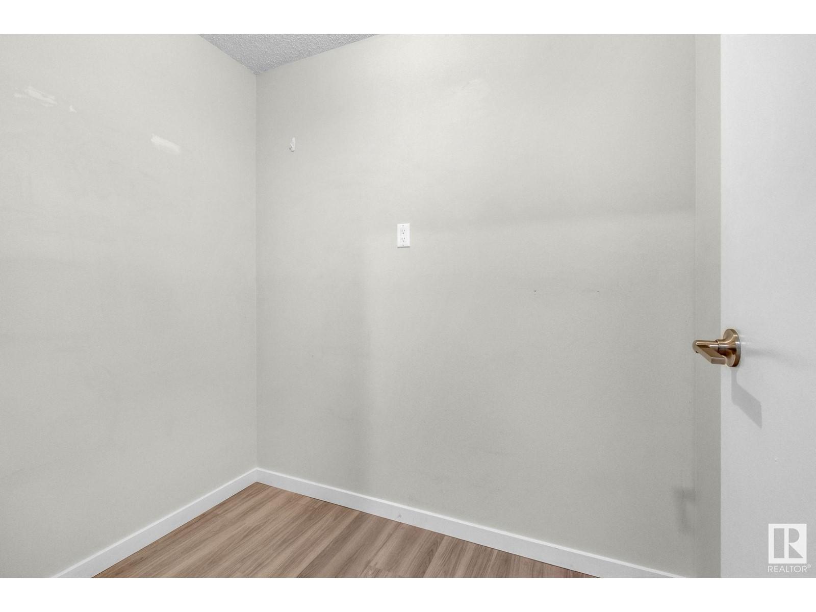












#403 10175 114 ST NW

,
Edmonton,




Alberta
T5K2L4

