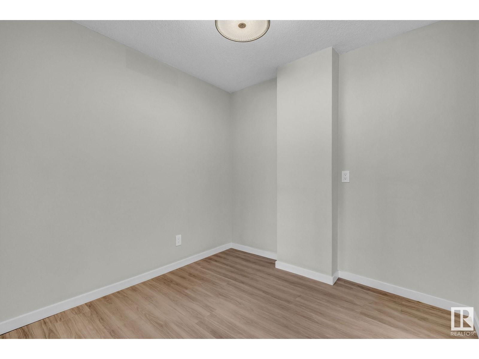 












#403 10175 114 ST NW

,
Edmonton,




Alberta
T5K2L4

