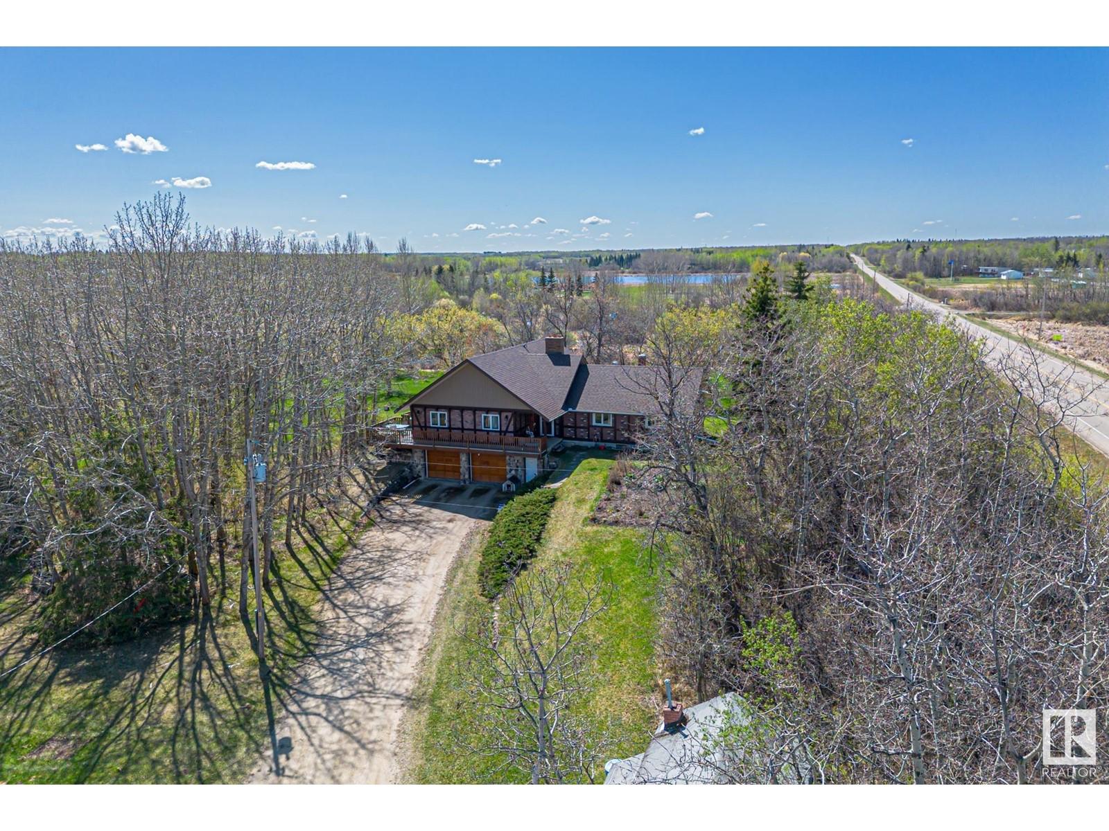 












52175 RGE ROAD 224

,
Rural Strathcona County,




Alberta
T8C1B7

