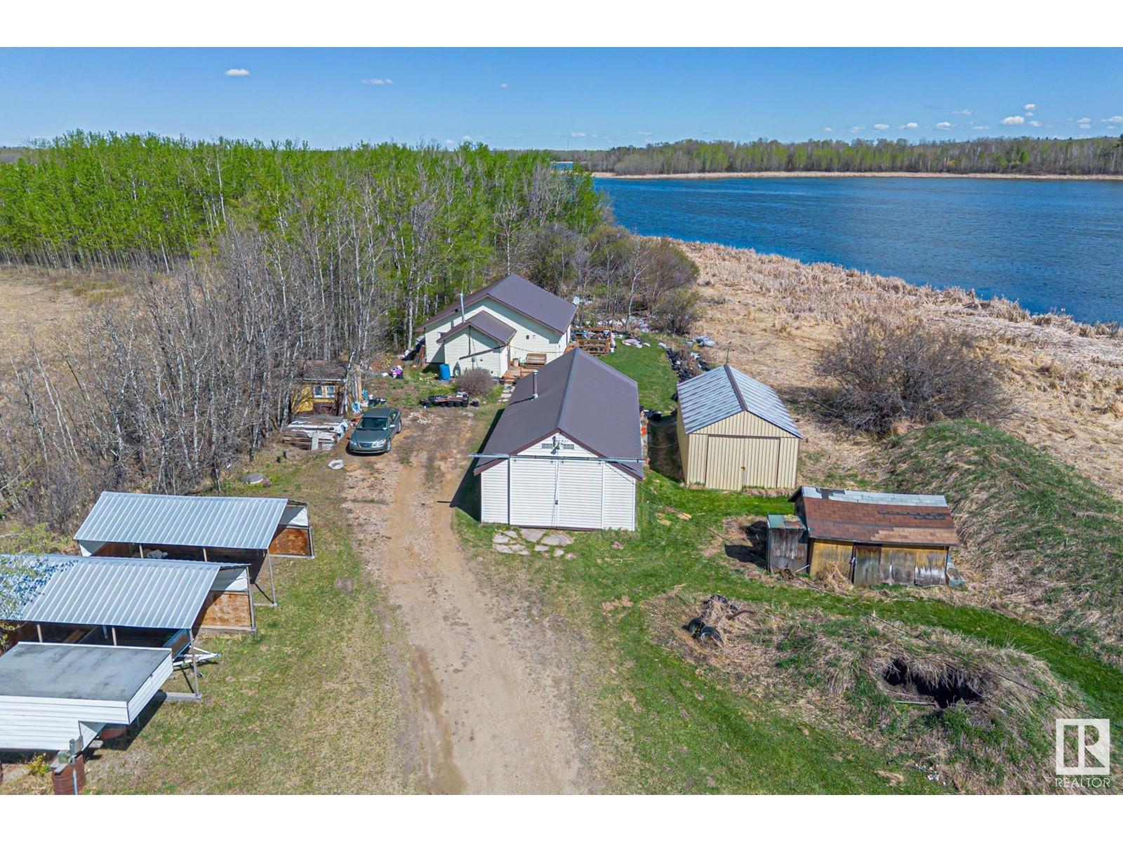 












52175 RGE ROAD 224

,
Rural Strathcona County,




Alberta
T8C1B7

