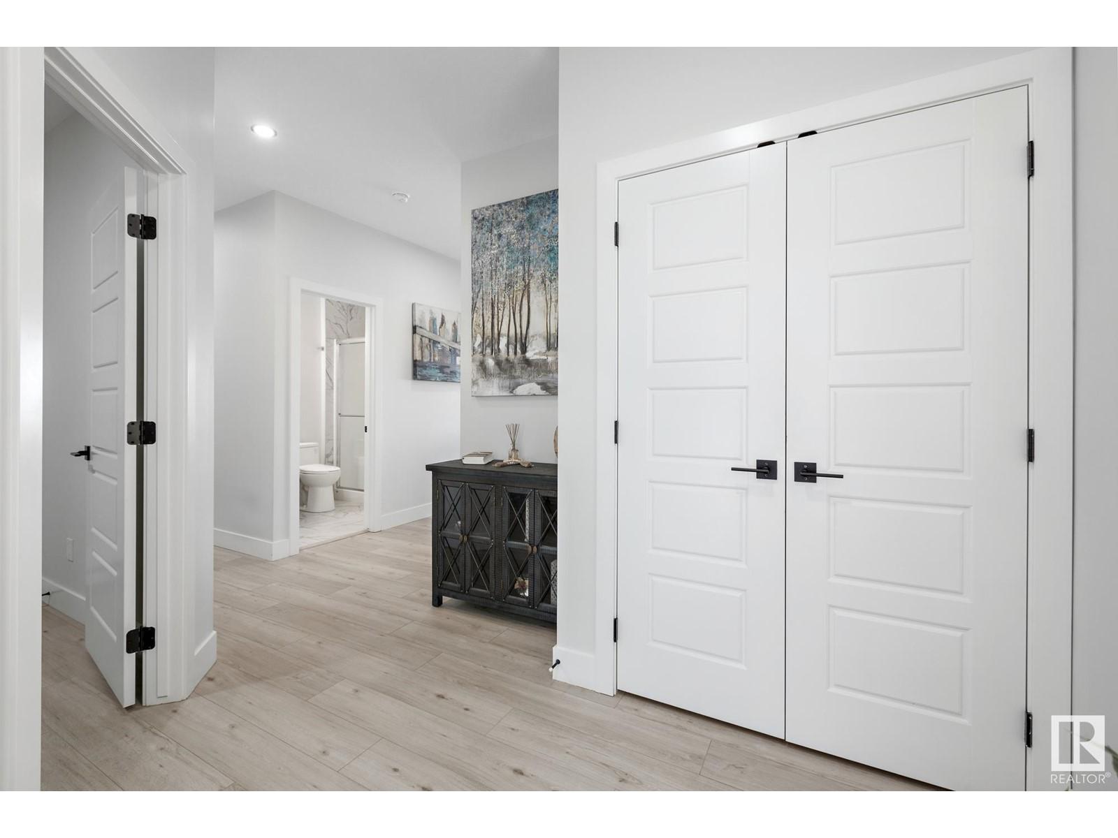 












18204 94 ST NW

,
Edmonton,




Alberta
T5Z0G6

