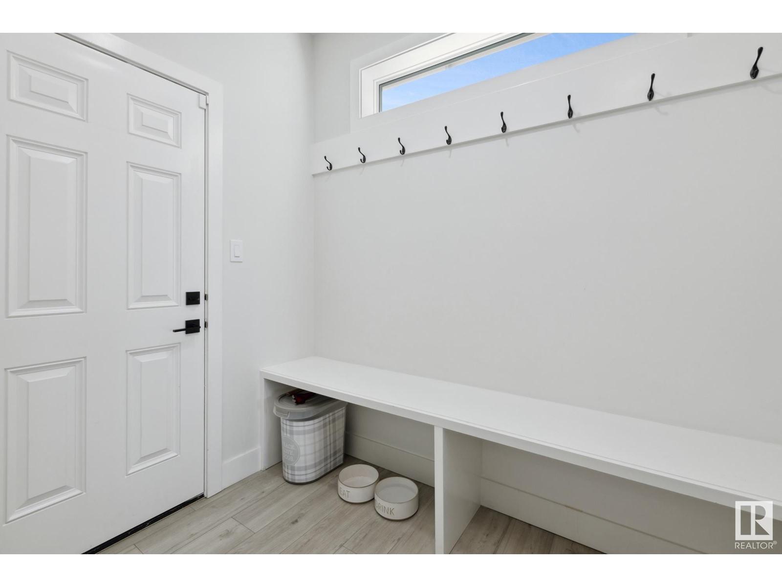 












18204 94 ST NW

,
Edmonton,




Alberta
T5Z0G6

