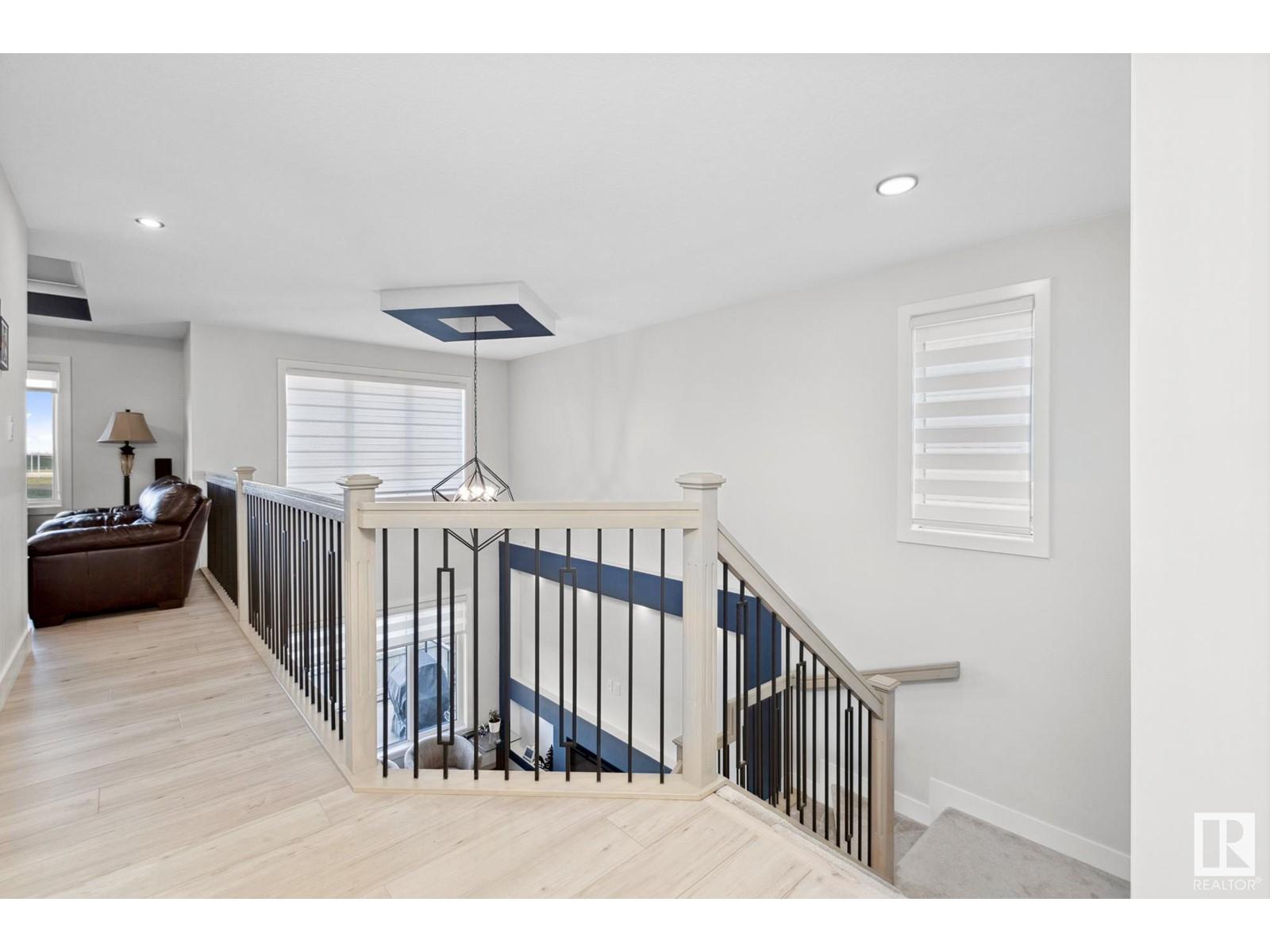 












18204 94 ST NW

,
Edmonton,




Alberta
T5Z0G6

