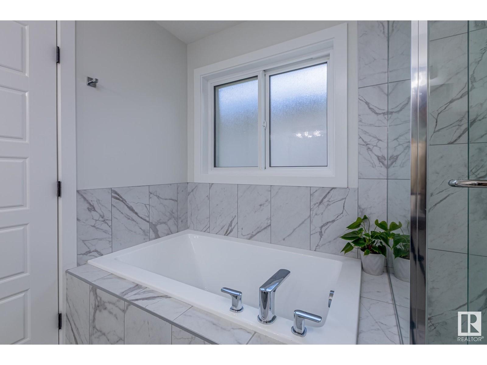 












18204 94 ST NW

,
Edmonton,




Alberta
T5Z0G6

