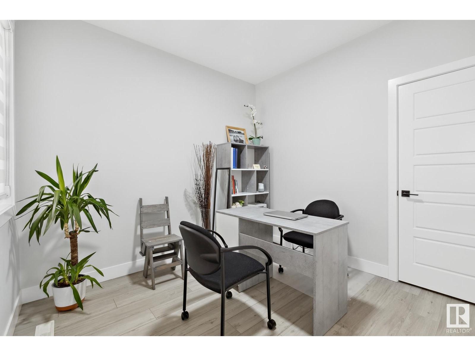 












18204 94 ST NW

,
Edmonton,




Alberta
T5Z0G6

