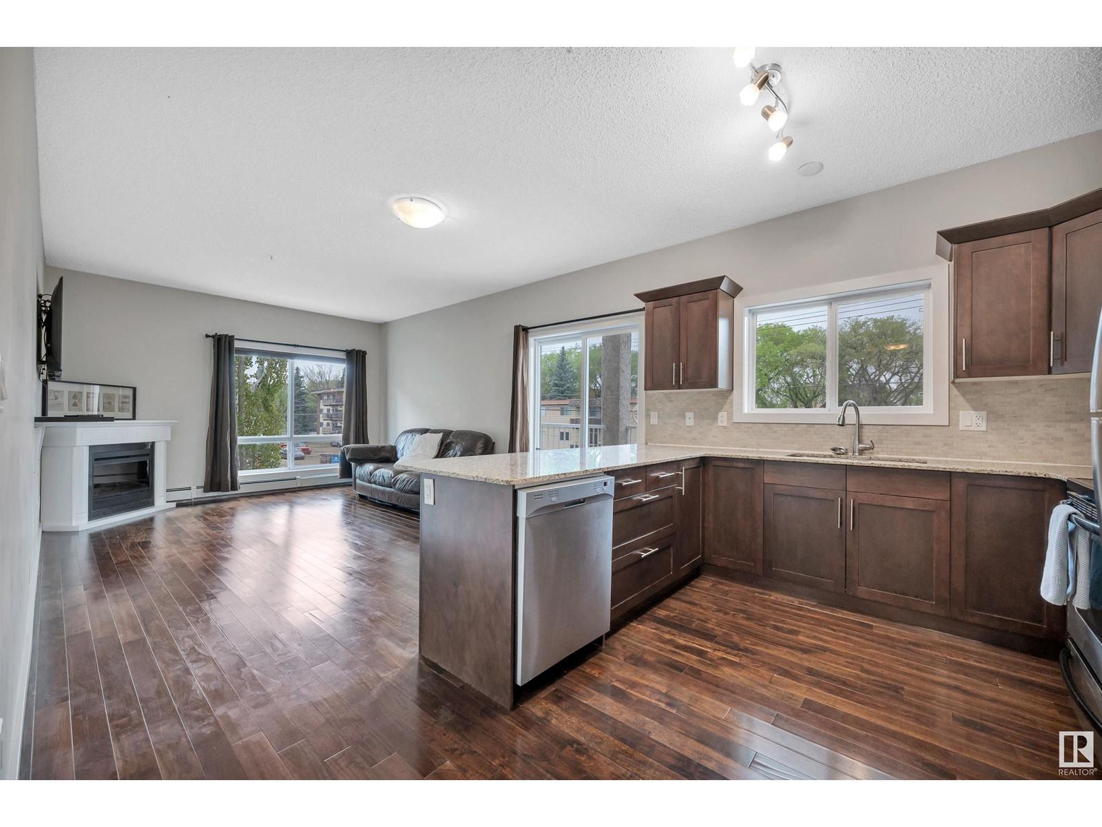 












#204 10524 77 AV NW

,
Edmonton,




Alberta
T6E1N1

