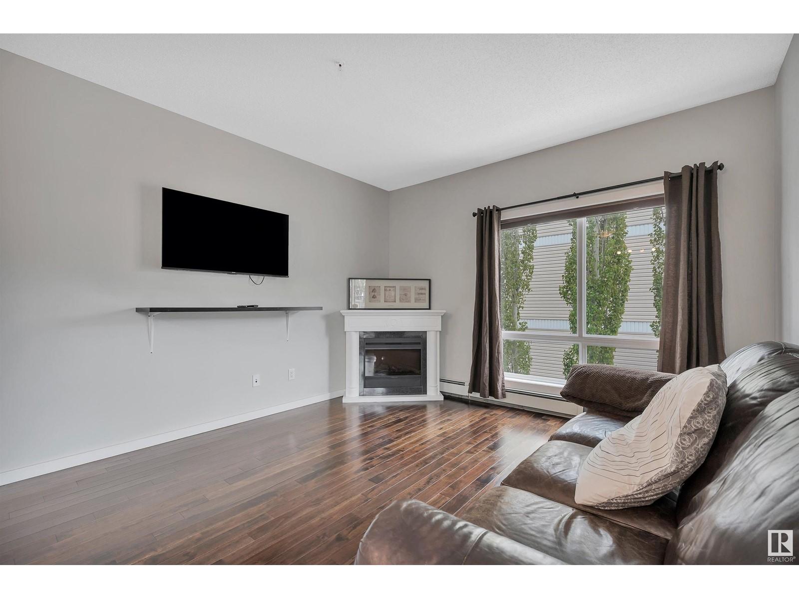 












#204 10524 77 AV NW

,
Edmonton,




Alberta
T6E1N1

