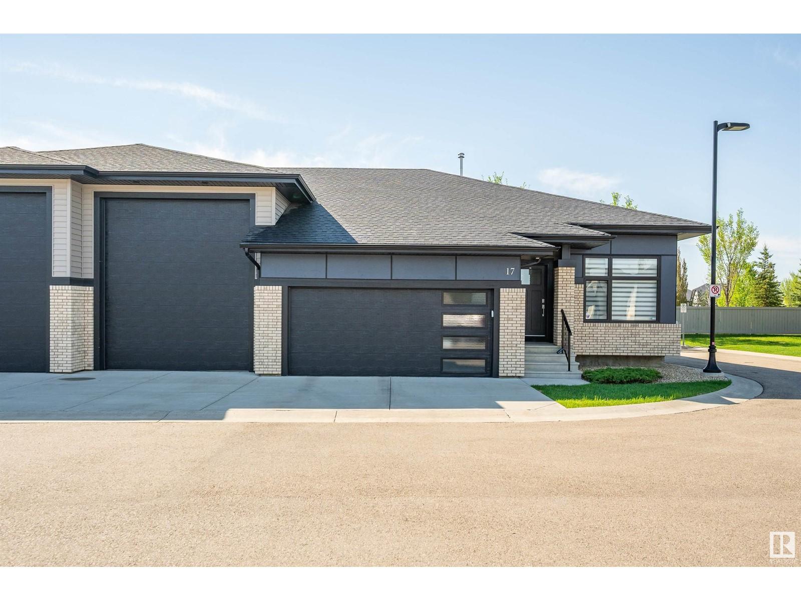 












#17 103 ALLARD LI SW SW

,
Edmonton,




Alberta
T6W3T8

