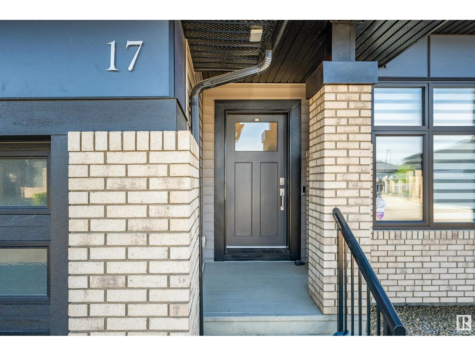 












#17 103 ALLARD LI SW SW

,
Edmonton,




Alberta
T6W3T8

