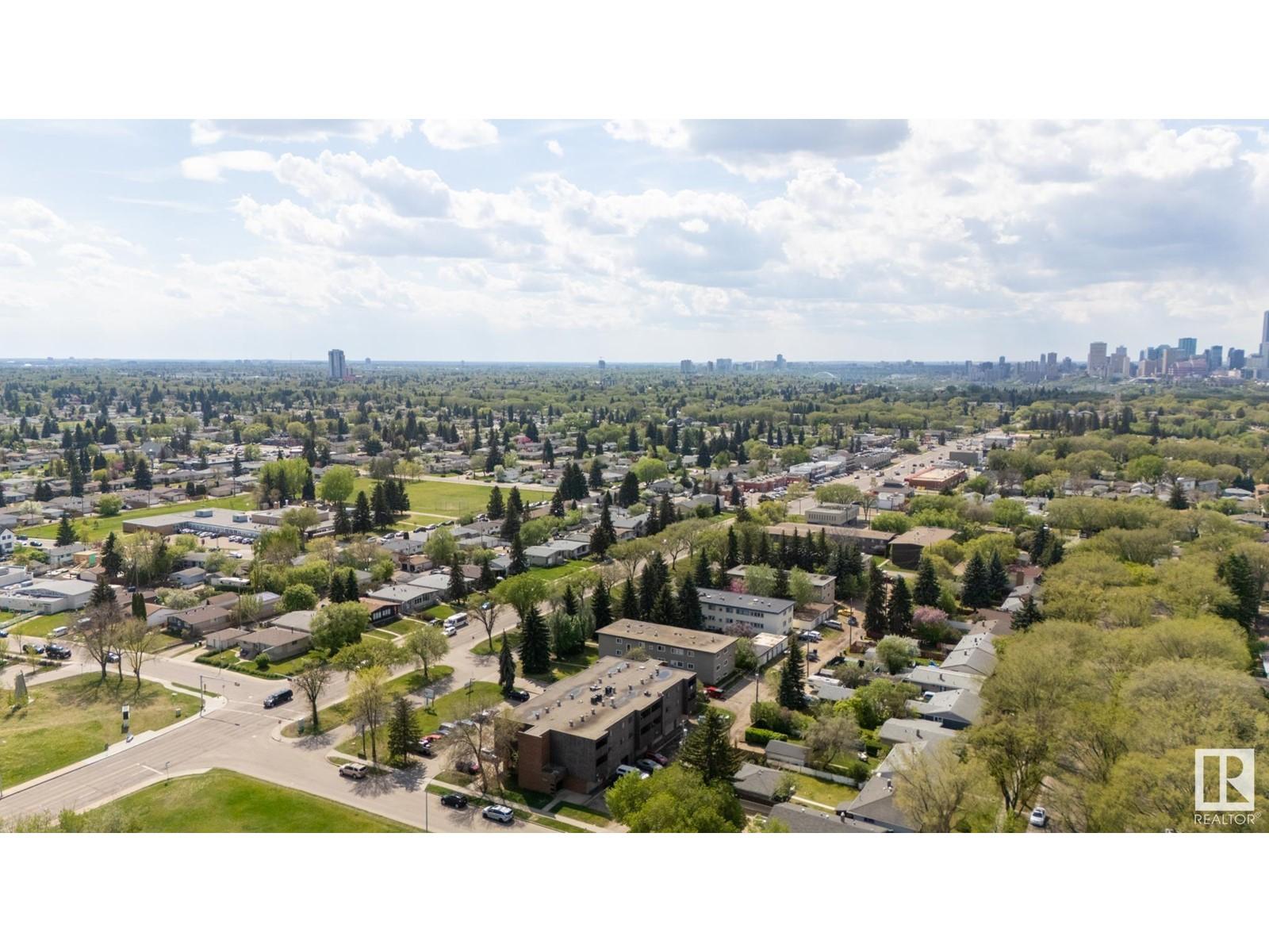 












#9 6920 101 AV NW

,
Edmonton,




Alberta
T6A0H7

