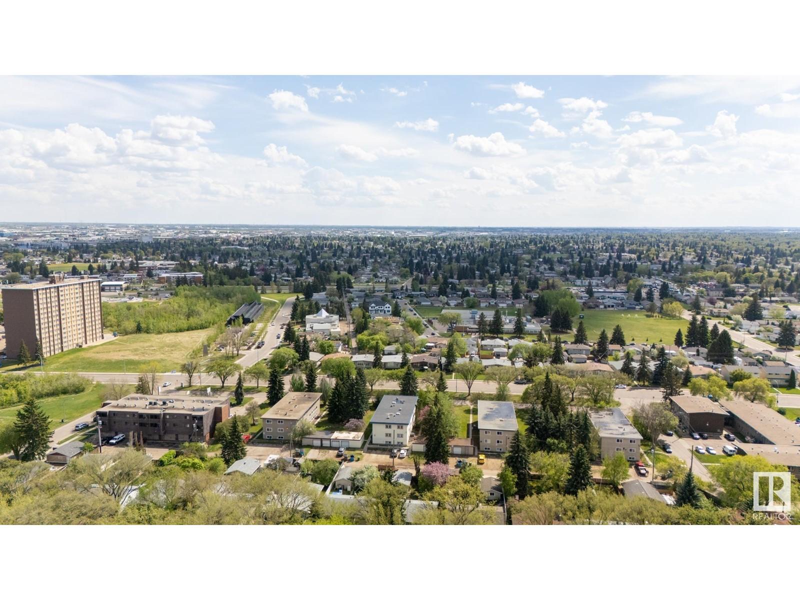 












#9 6920 101 AV NW

,
Edmonton,




Alberta
T6A0H7

