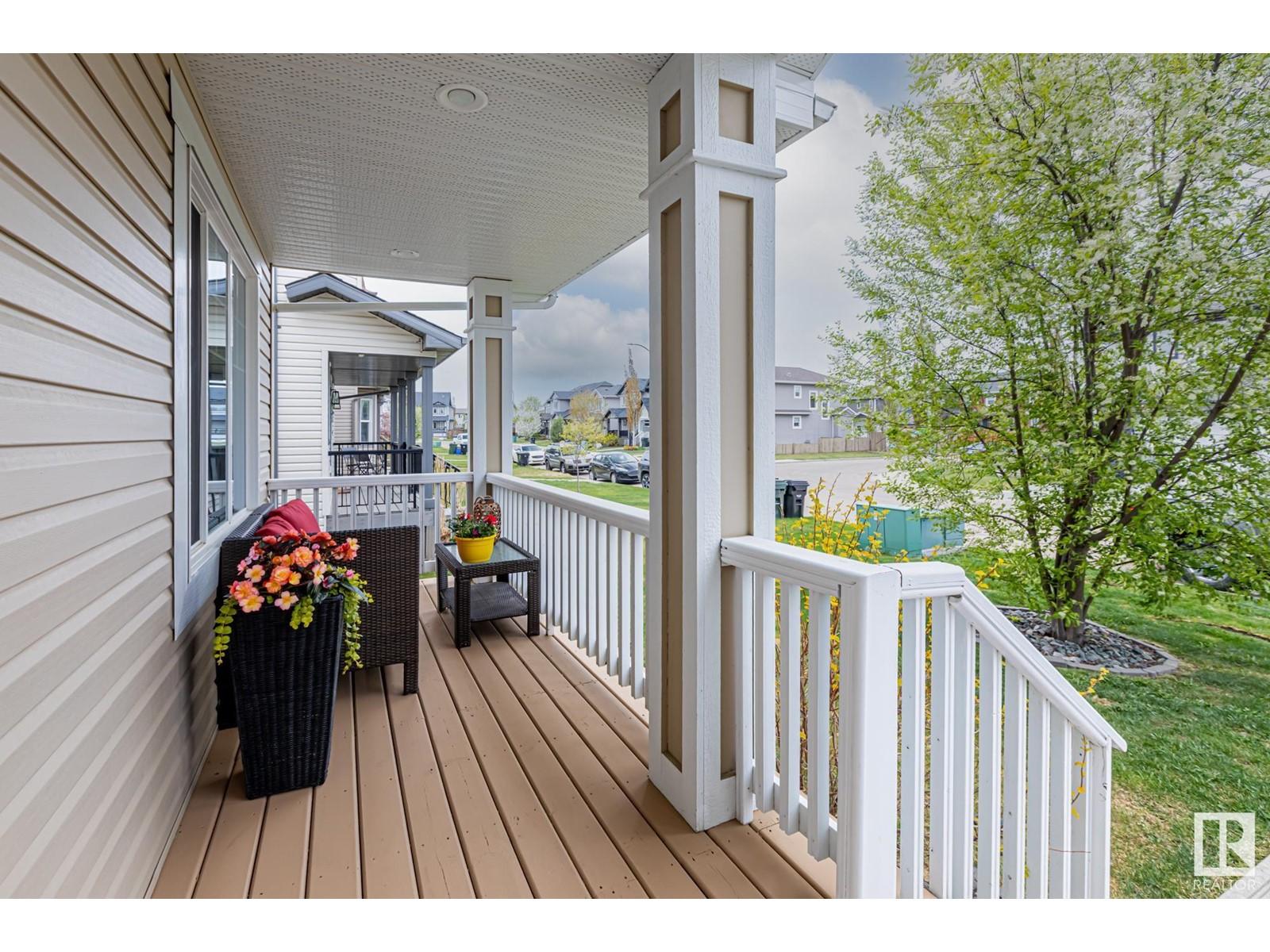 












7 HEWITT CI

,
Spruce Grove,




Alberta
T7X0K6

