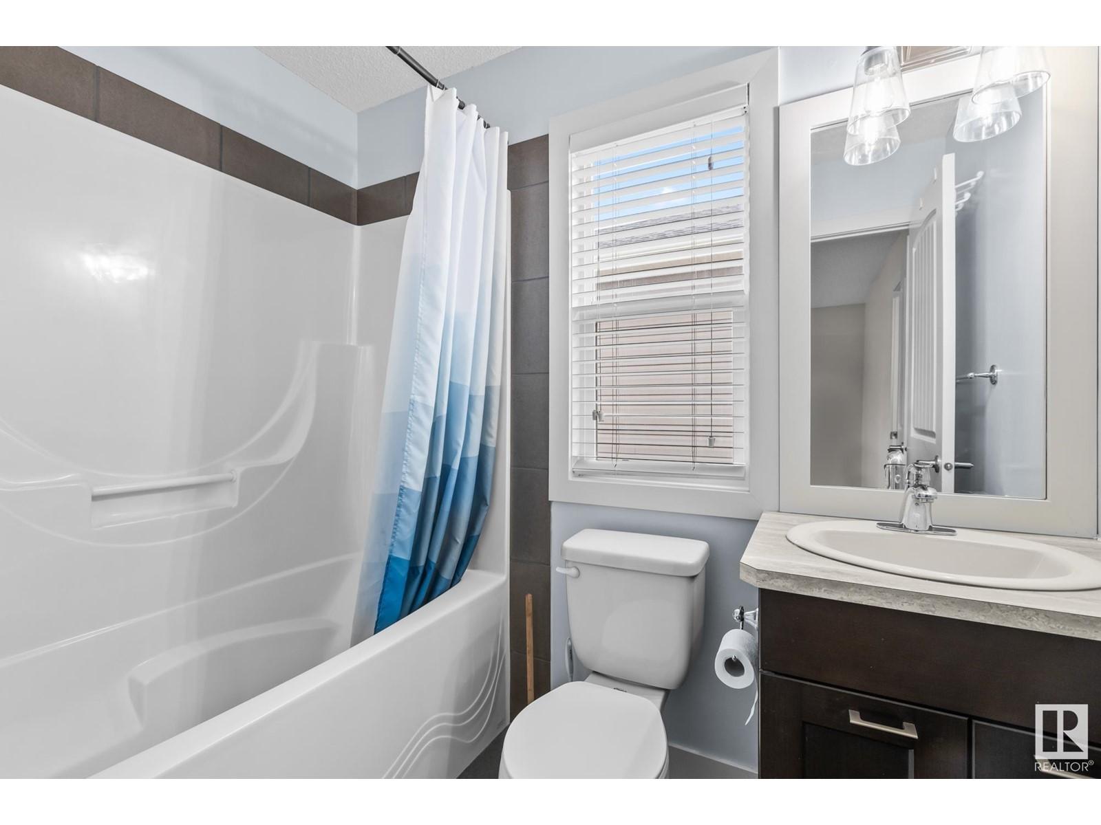 












7 HEWITT CI

,
Spruce Grove,




Alberta
T7X0K6

