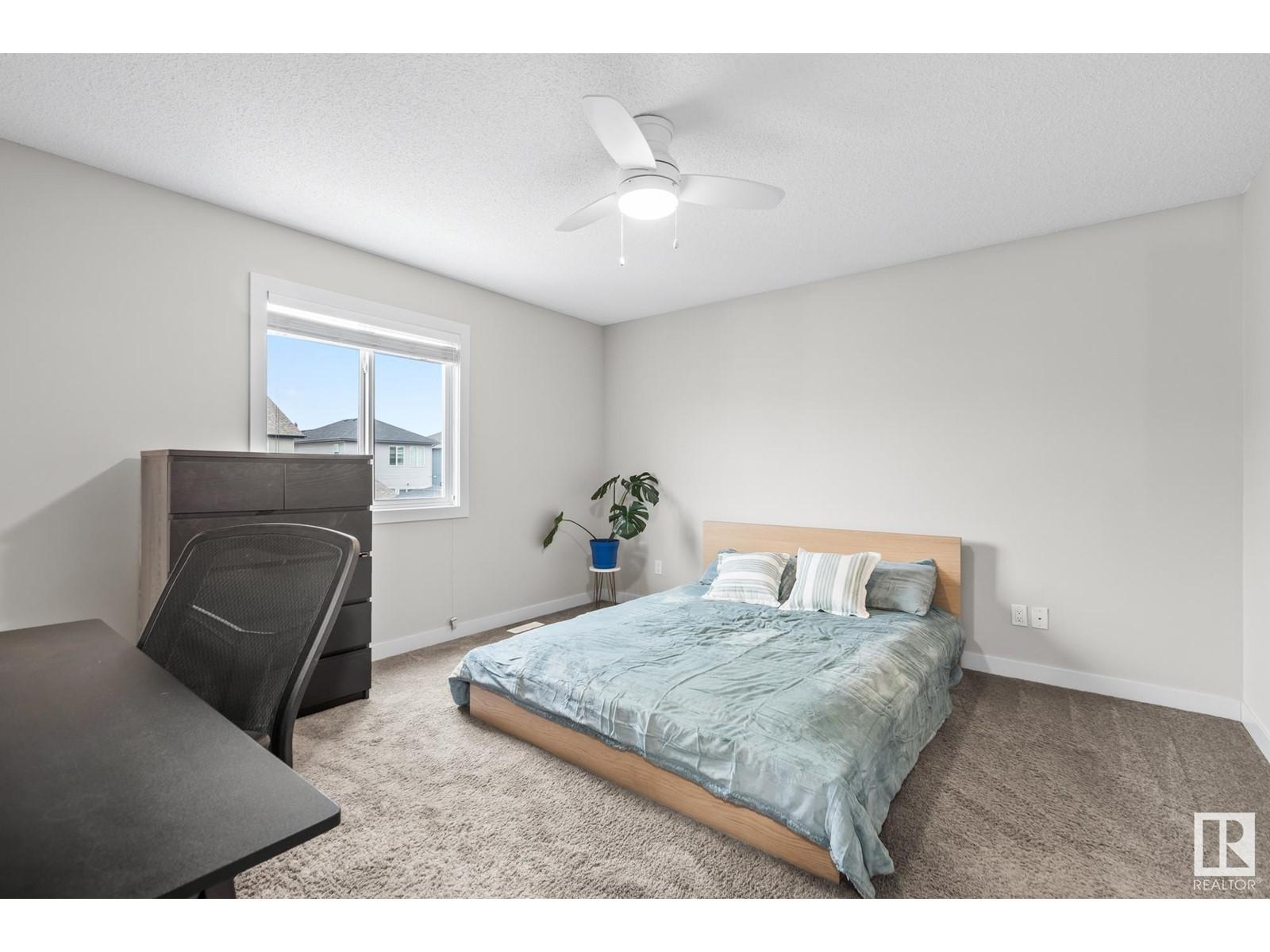 












7 HEWITT CI

,
Spruce Grove,




Alberta
T7X0K6

