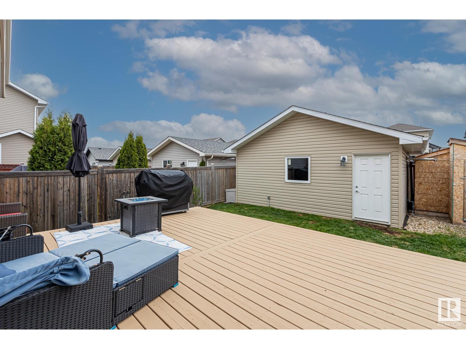 












7 HEWITT CI

,
Spruce Grove,




Alberta
T7X0K6

