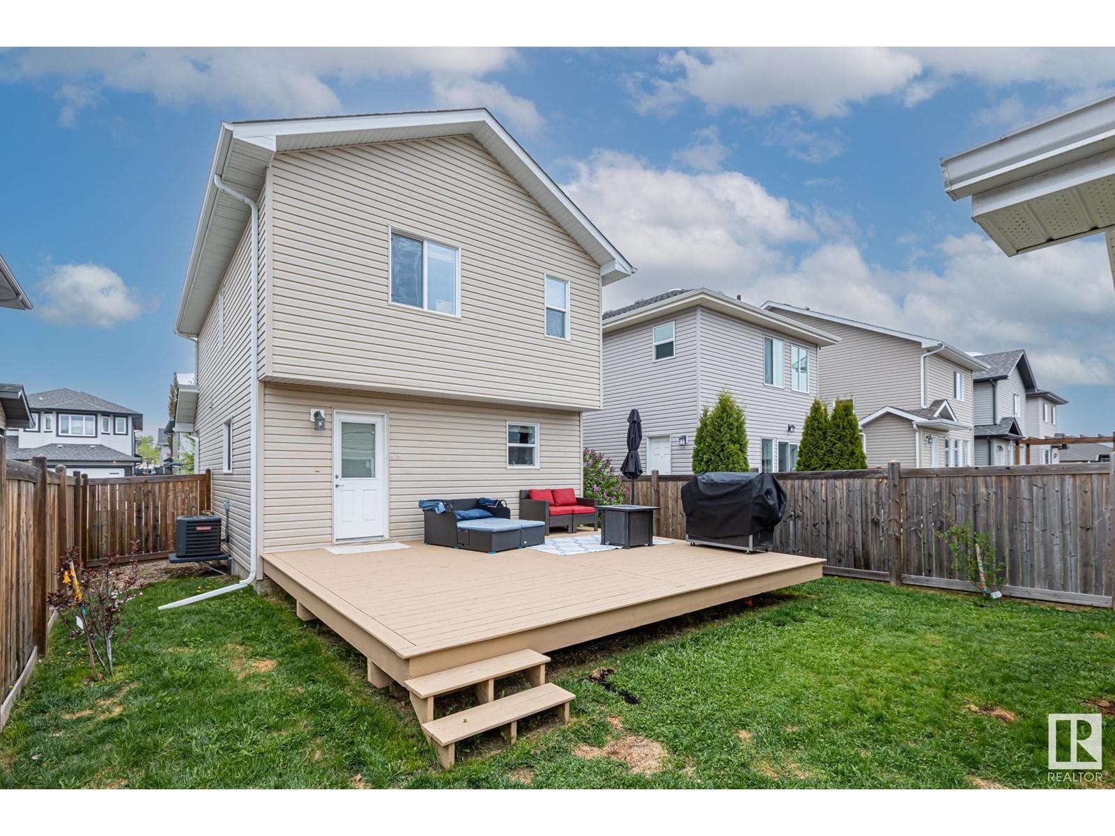 












7 HEWITT CI

,
Spruce Grove,




Alberta
T7X0K6

