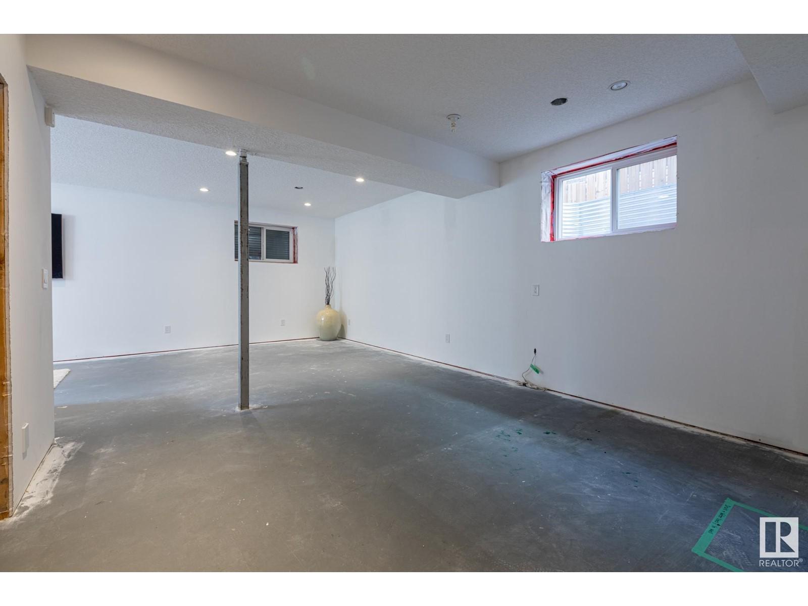 












5608 RUE EAGLEMONT ST

,
Beaumont,




Alberta
T4X0G9

