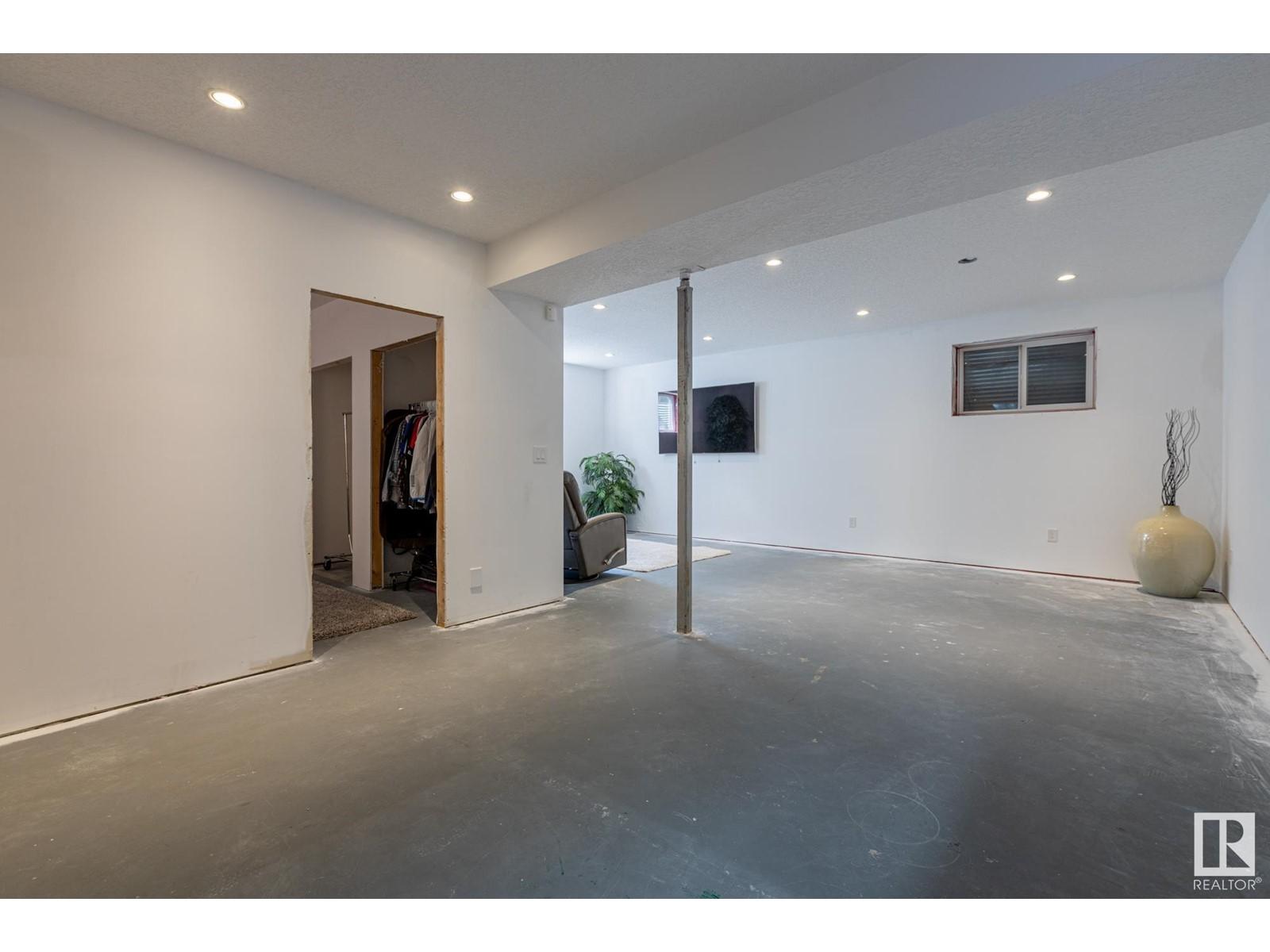 












5608 RUE EAGLEMONT ST

,
Beaumont,




Alberta
T4X0G9

