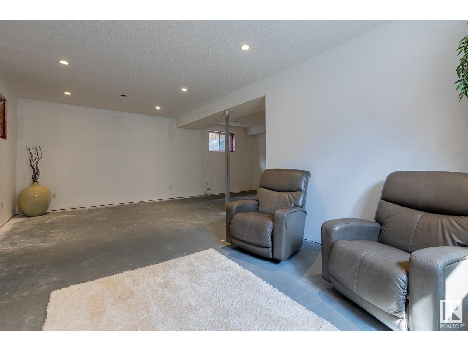 












5608 RUE EAGLEMONT ST

,
Beaumont,




Alberta
T4X0G9

