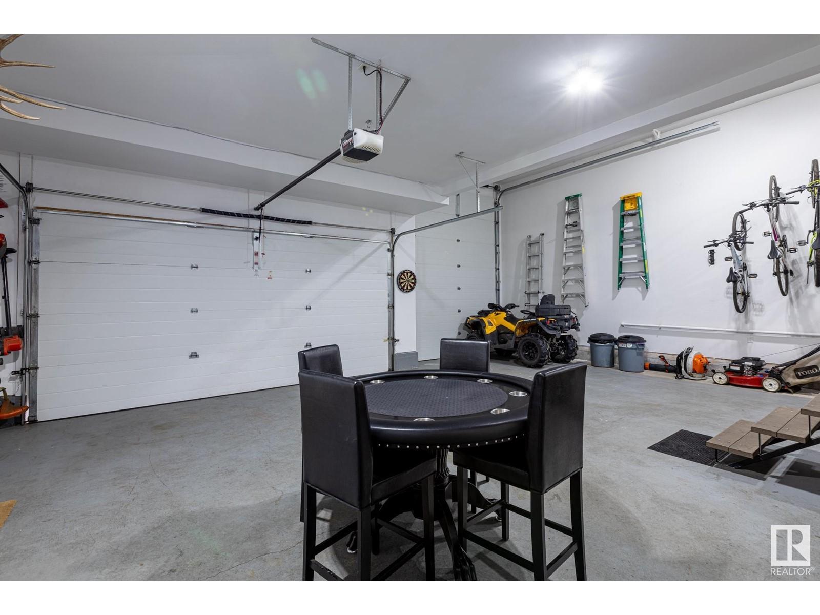 












5608 RUE EAGLEMONT ST

,
Beaumont,




Alberta
T4X0G9

