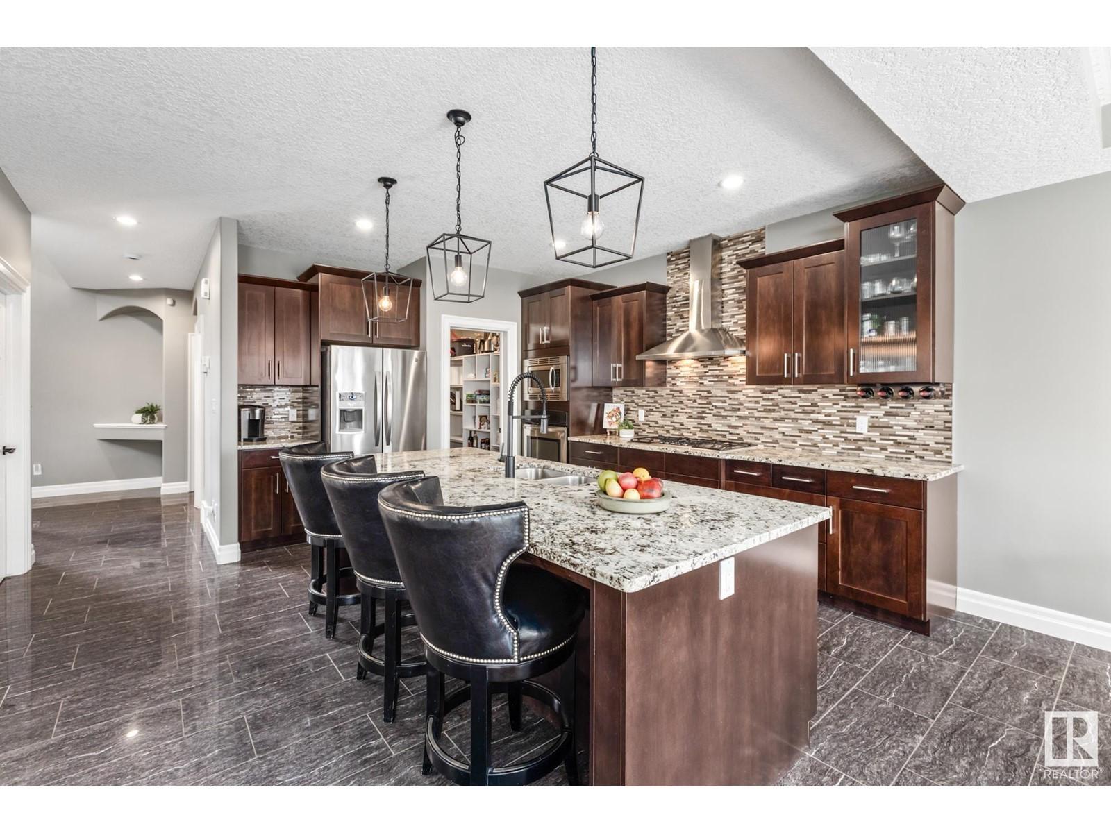 












5608 RUE EAGLEMONT ST

,
Beaumont,




Alberta
T4X0G9

