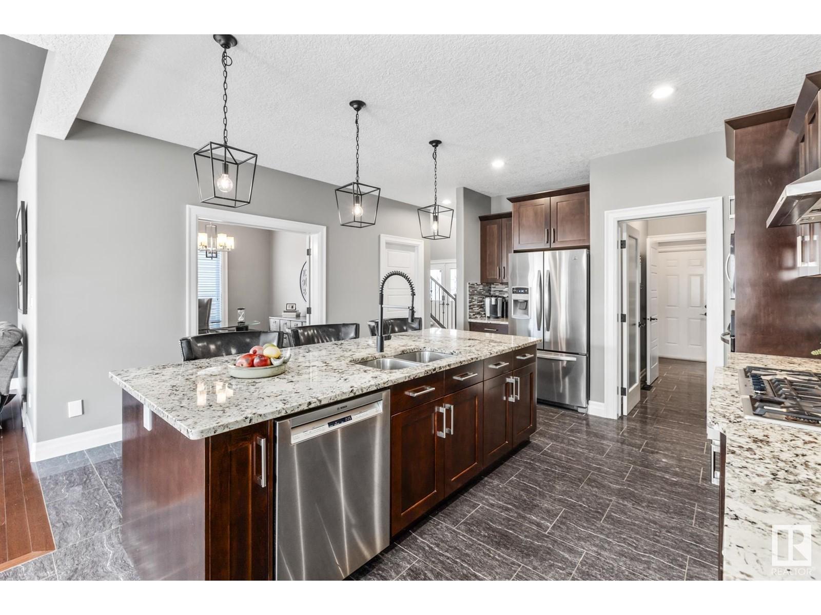 












5608 RUE EAGLEMONT ST

,
Beaumont,




Alberta
T4X0G9

