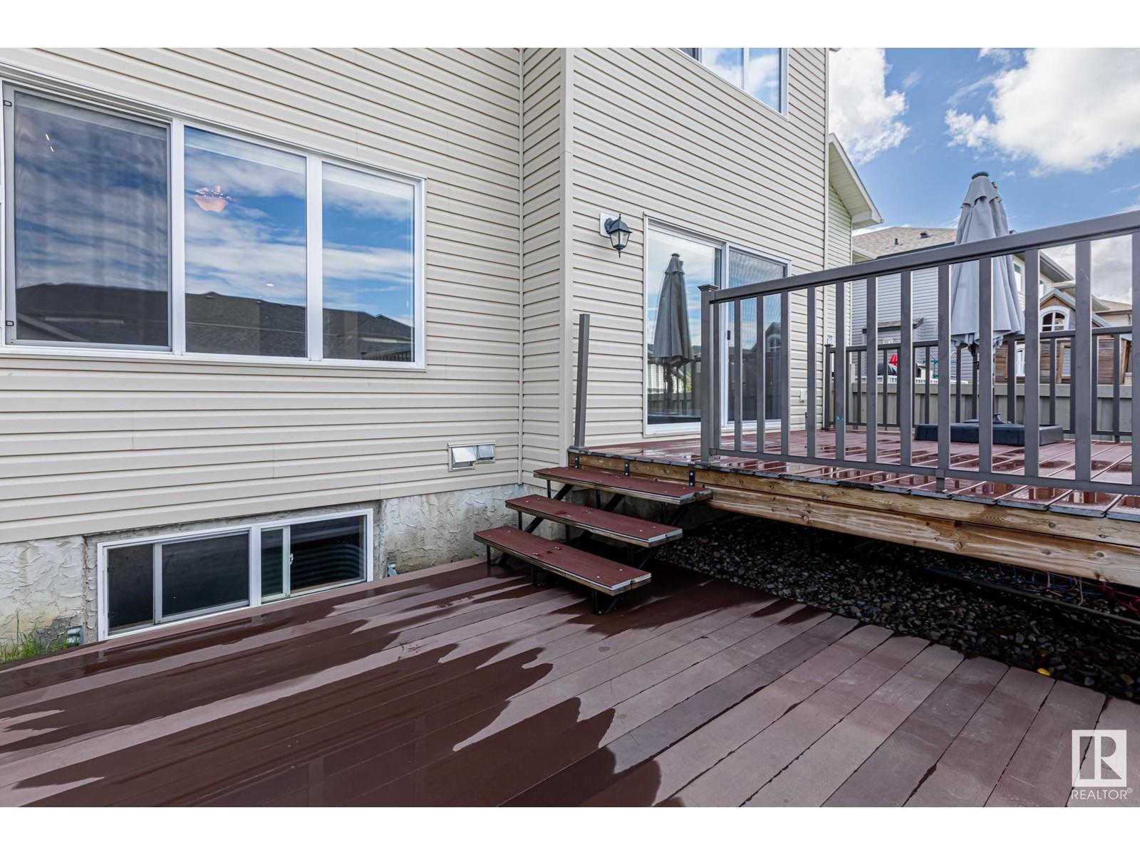 












3540 CLAXTON CR SW

,
Edmonton,




Alberta
T6W0Z6

