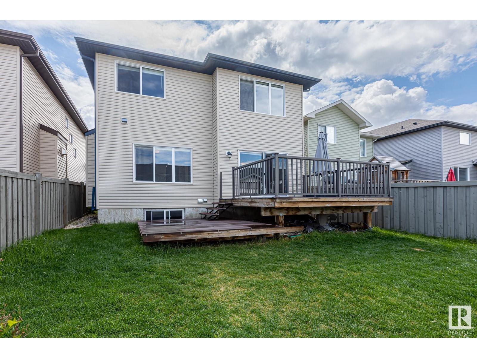 












3540 CLAXTON CR SW

,
Edmonton,




Alberta
T6W0Z6


