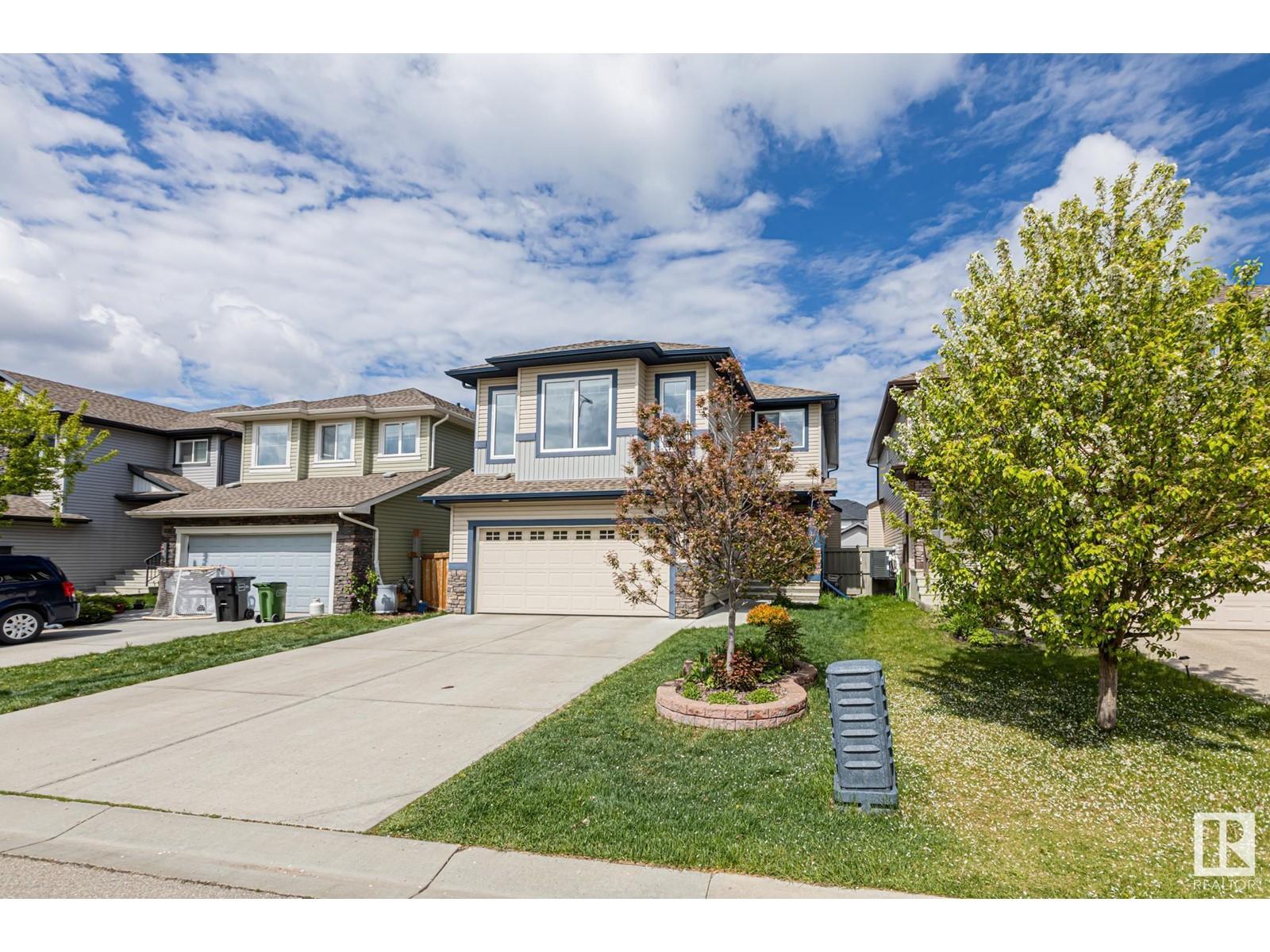 












3540 CLAXTON CR SW

,
Edmonton,




Alberta
T6W0Z6

