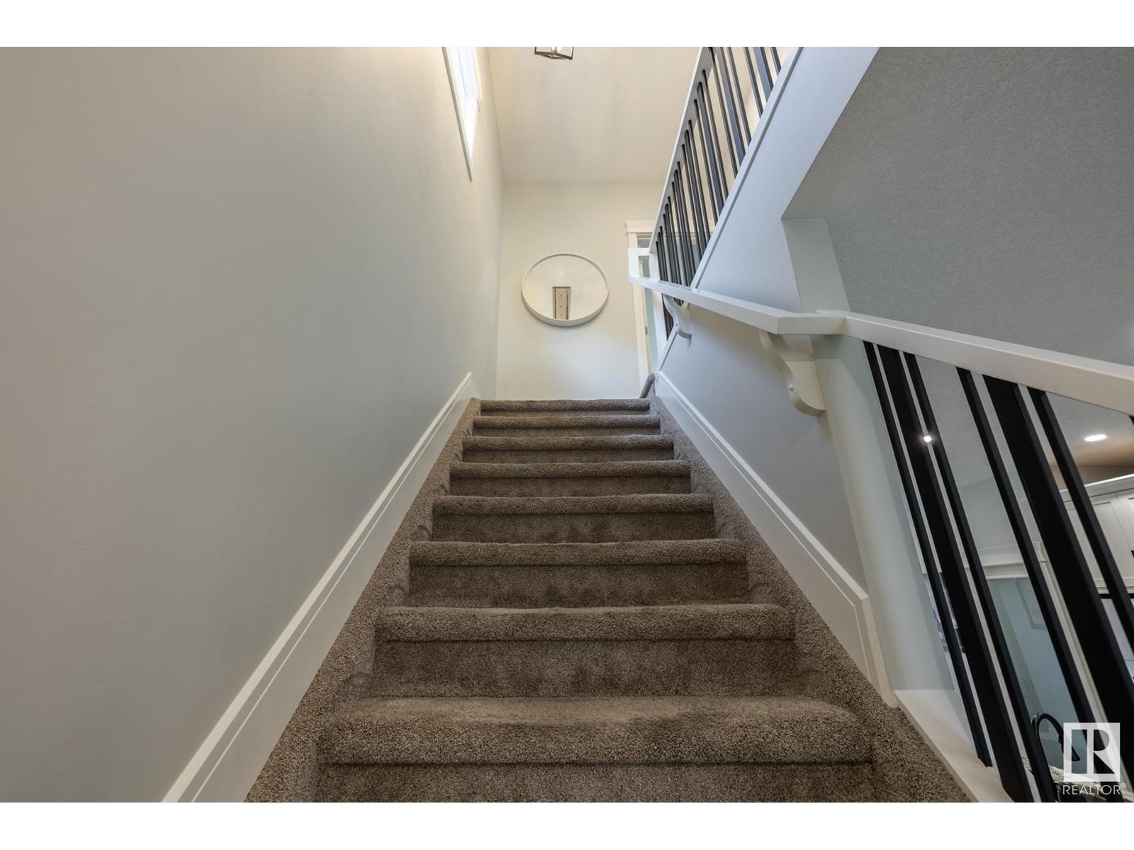 












7727 83 AV NW

,
Edmonton,




Alberta
T6C1A2

