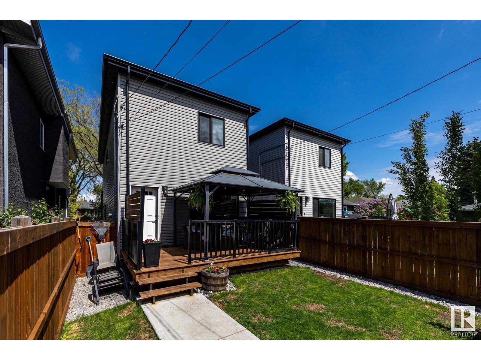 












7727 83 AV NW

,
Edmonton,




Alberta
T6C1A2

