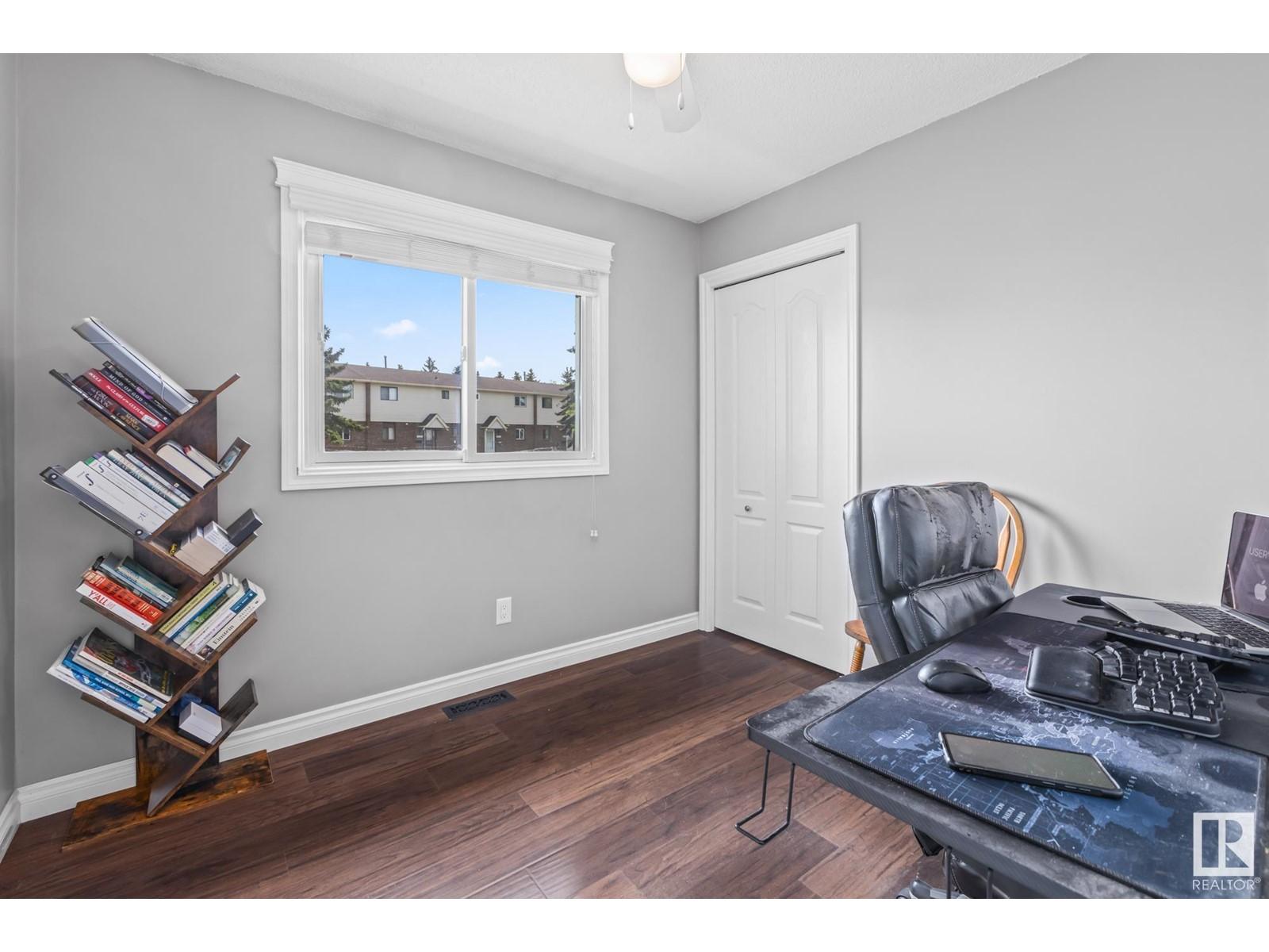 












9208 MORINVILLE DR

,
Morinville,




Alberta
T8R1J7

