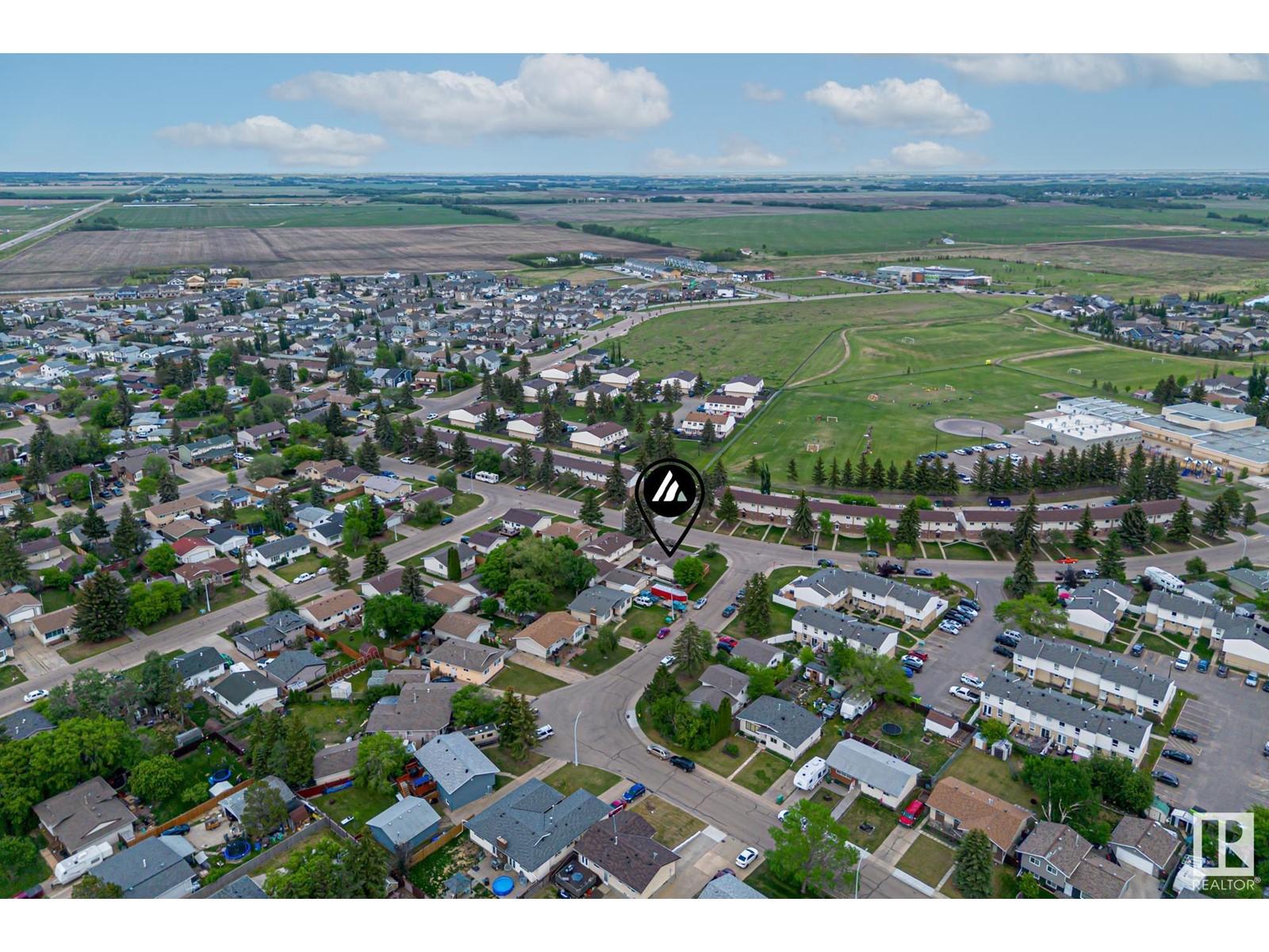 












9208 MORINVILLE DR

,
Morinville,




Alberta
T8R1J7

