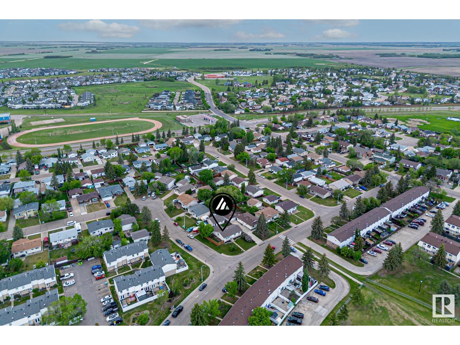 












9208 MORINVILLE DR

,
Morinville,




Alberta
T8R1J7


