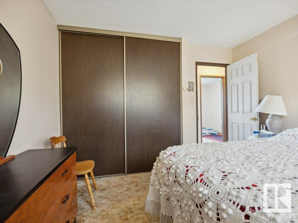 












4346 54 AV

,
Tofield,




Alberta
T0B4J0

